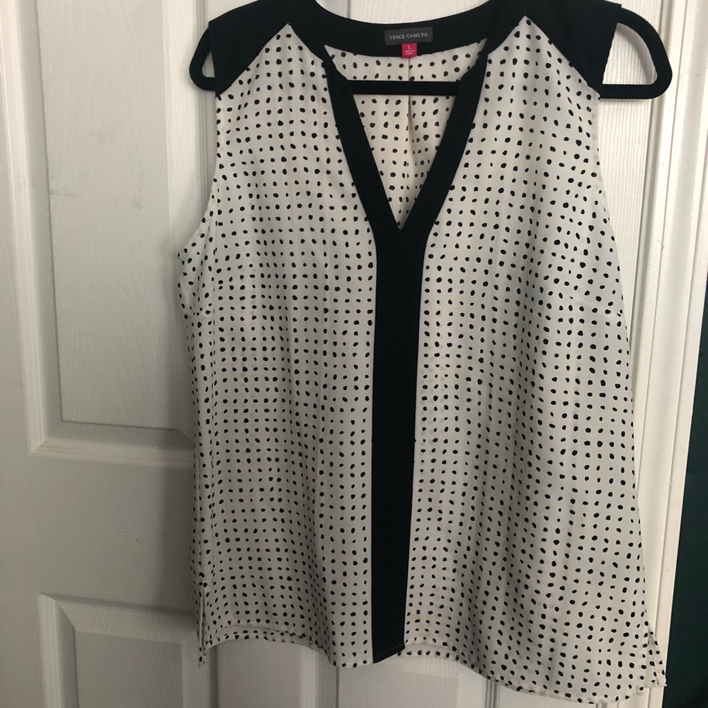 EUC Vince Camuto Polka Dot Sleeveless Top SZ L